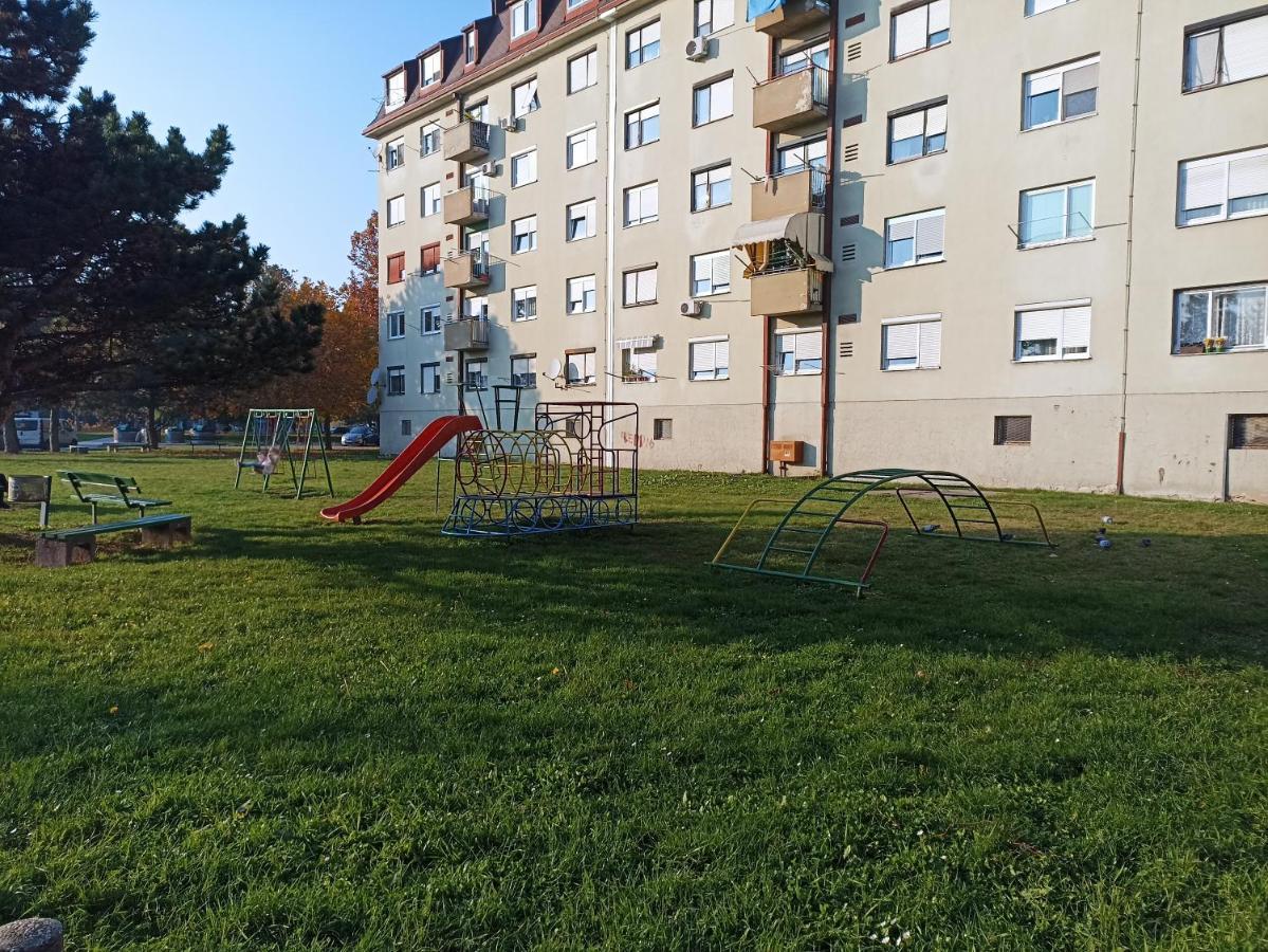 Apartment Close2Park *** Cakovec Bagian luar foto